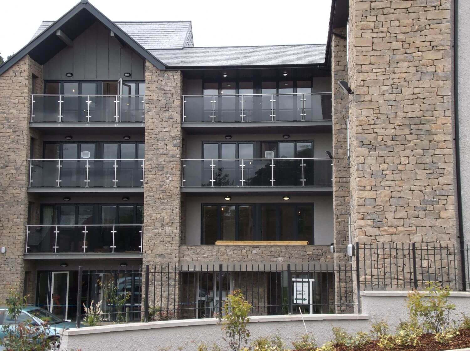 aluminium double glazing salisbury