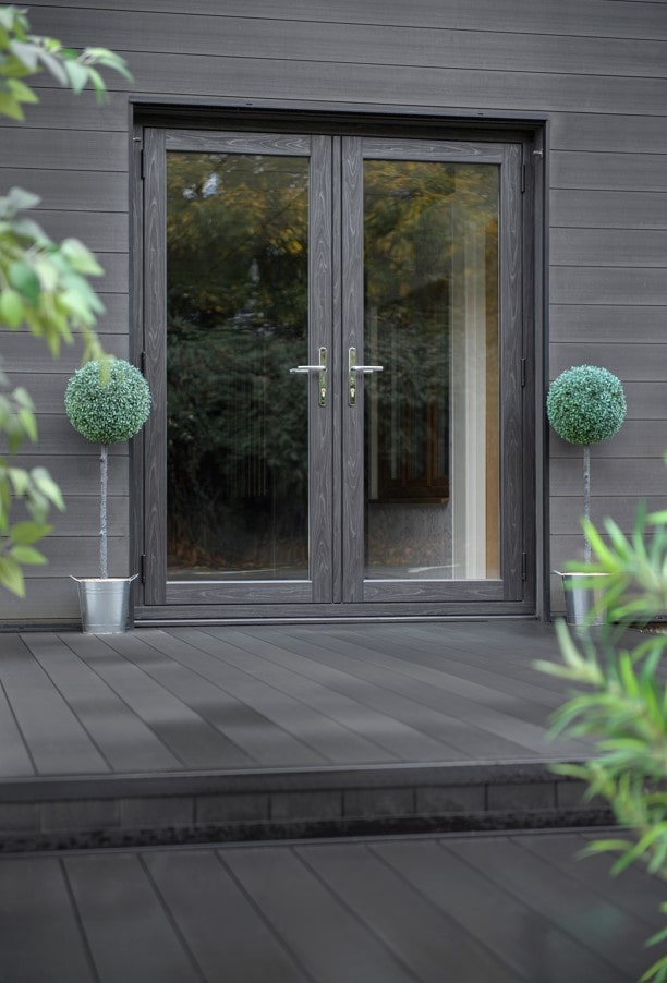 Heritage flush doors